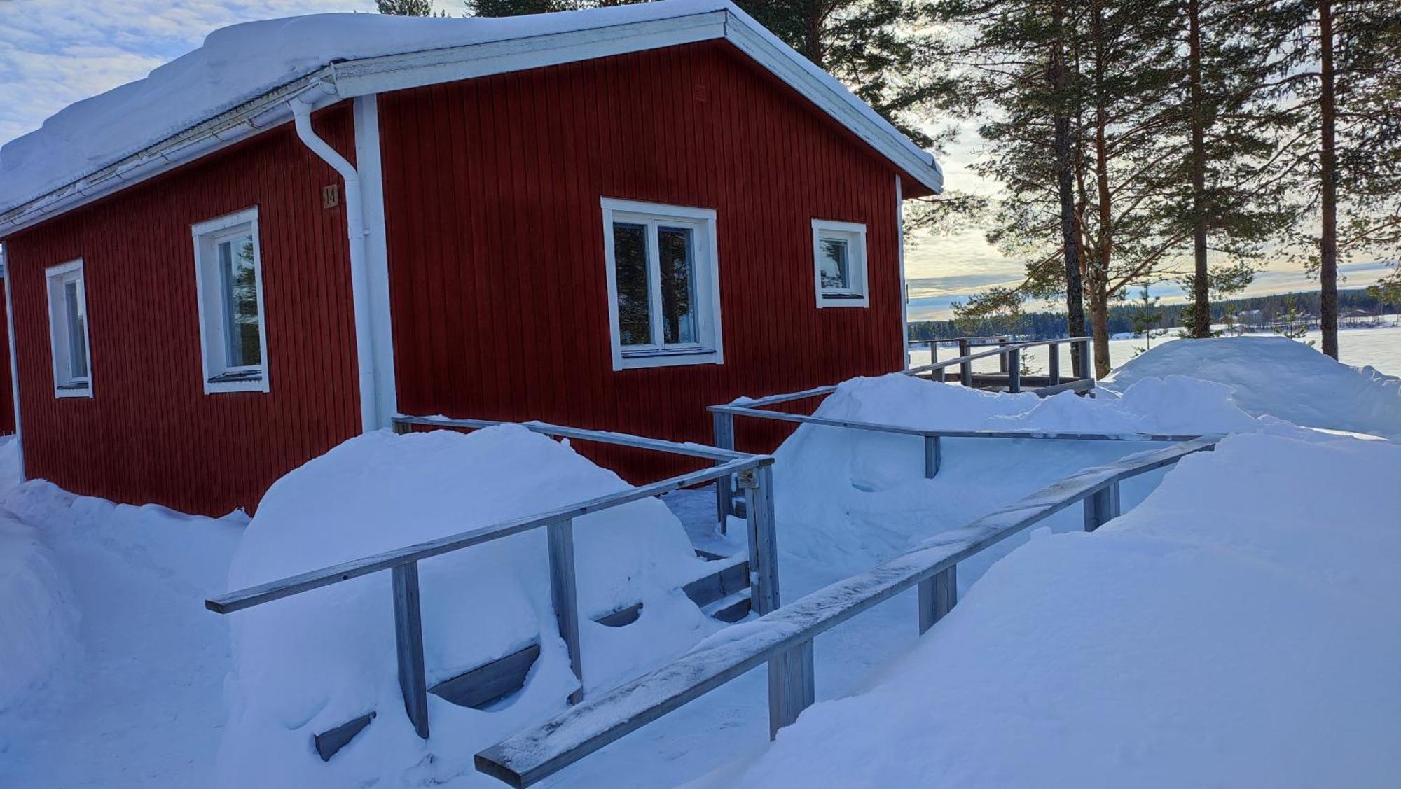 Fritidshus - Cottage - Holiday House - Soluppgang Blattniksele Extérieur photo